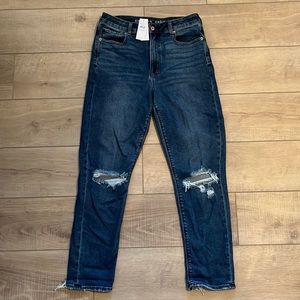 American Eagle Stretch Mom-Jeans